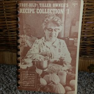 1976 Troy-Bilt Tiller Owner's Recipe Collcetion #1